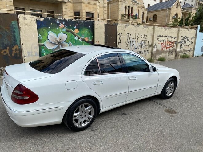 Mercedes E 220 d 2004, 310,000 km - 2.2 l - Bakı