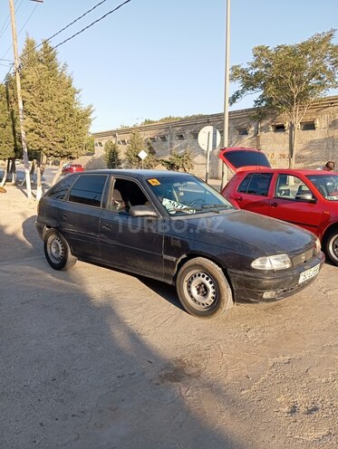 Opel Astra 1996, 414,770 km - 1.8 l - Sumqayıt