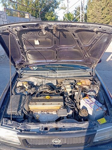 Opel Astra 1996, 414,770 km - 1.8 l - Sumqayıt