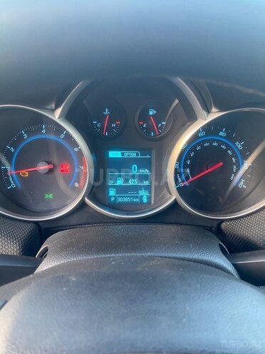 Chevrolet Cruze 2014, 303,851 km - 1.4 l - Qazax