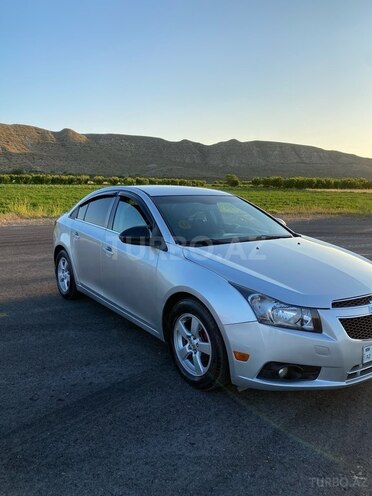 Chevrolet Cruze 2014, 303,851 km - 1.4 l - Qazax