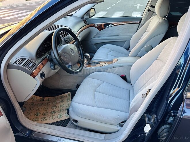 Mercedes E 240 2002, 216,000 km - 2.4 л - Sumqayıt