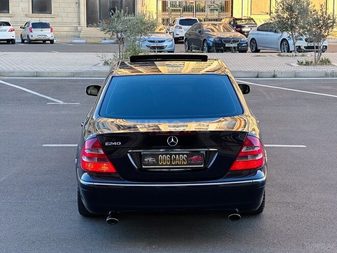 Mercedes E 240 2002, 216,000 km - 2.4 л - Sumqayıt