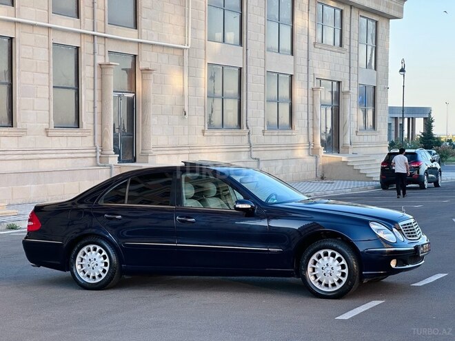 Mercedes E 240 2002, 216,000 km - 2.4 л - Sumqayıt