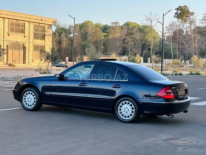 Mercedes E 240 2002, 216,000 km - 2.4 л - Sumqayıt