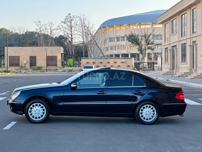 Mercedes E 240 2002, 216,000 km - 2.4 л - Sumqayıt