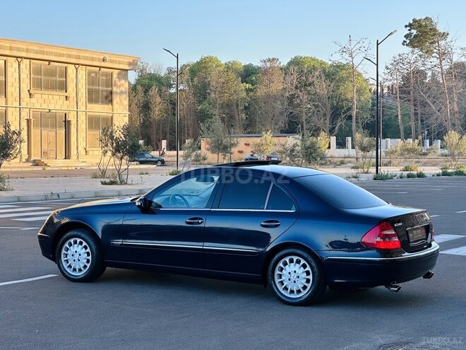 Mercedes E 240 2002, 216,000 km - 2.4 л - Sumqayıt