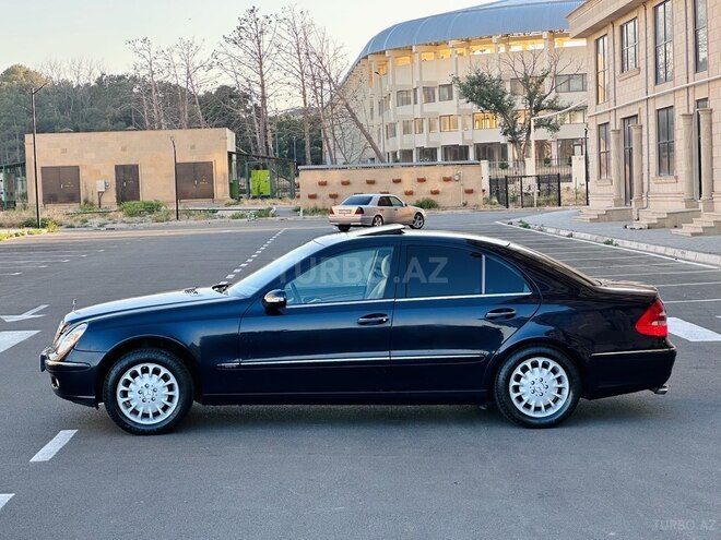 Mercedes E 240 2002, 216,000 km - 2.4 л - Sumqayıt