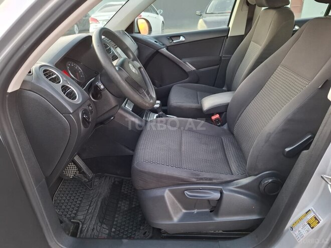 Volkswagen Tiguan 2008, 230,000 km - 2.0 l - Bakı