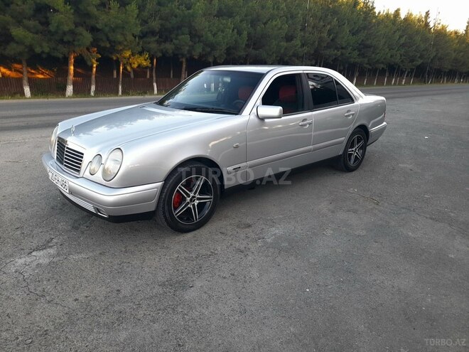 Mercedes E 240 1997, 375,326 km - 2.4 l - Qazax
