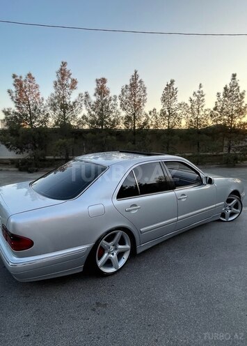 Mercedes E 320 2000, 270,000 km - 3.2 l - Bakı