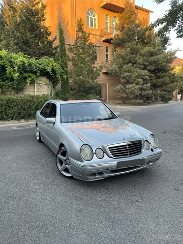 Mercedes E 320 2000, 270,000 km - 3.2 l - Bakı