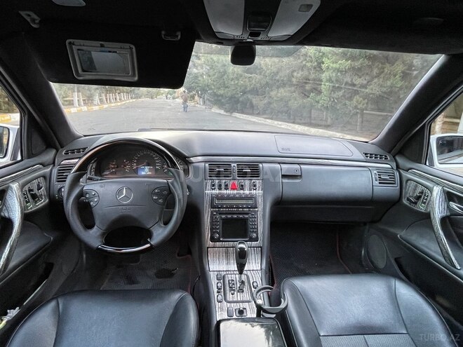 Mercedes E 320 2000, 270,000 km - 3.2 l - Bakı
