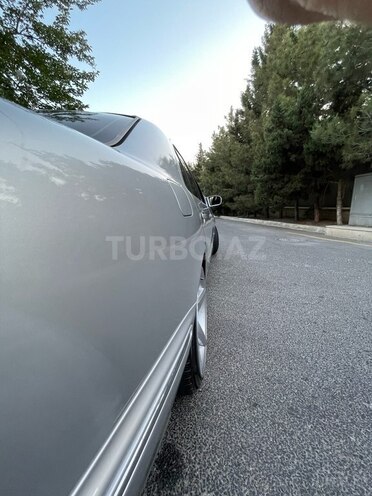 Mercedes E 320 2000, 270,000 km - 3.2 l - Bakı