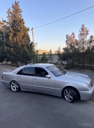 Mercedes E 320 2000, 270,000 km - 3.2 l - Bakı