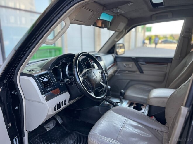 Mitsubishi Pajero 2008, 268,000 km - 3.0 l - Xırdalan