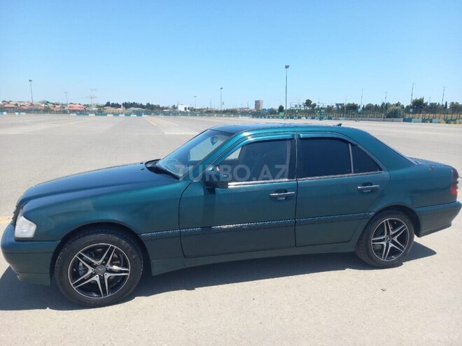 Mercedes C 180 1995, 392,800 km - 1.8 л - Bakı