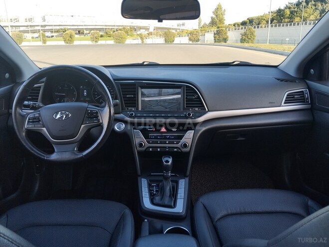 Hyundai Avante 2015, 65,270 km - 1.6 l - Bakı