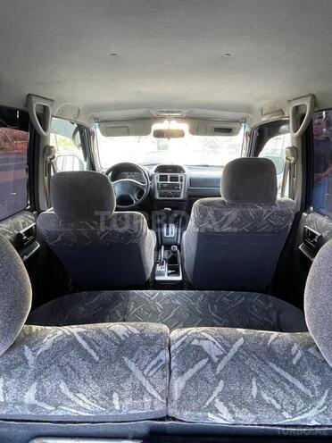 Mitsubishi Pajero io 2000, 212,458 km - 2.0 л - Bakı