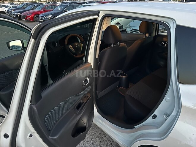 Nissan Note-16