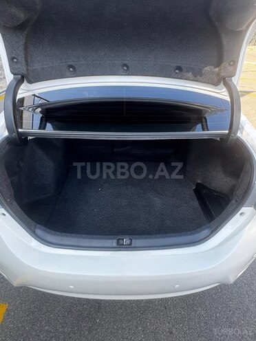 Toyota Corolla 2013, 132,544 km - 1.6 l - Bakı