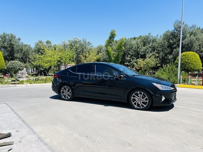 Hyundai Elantra 2019, 104,000 km - 2.0 l - Bakı