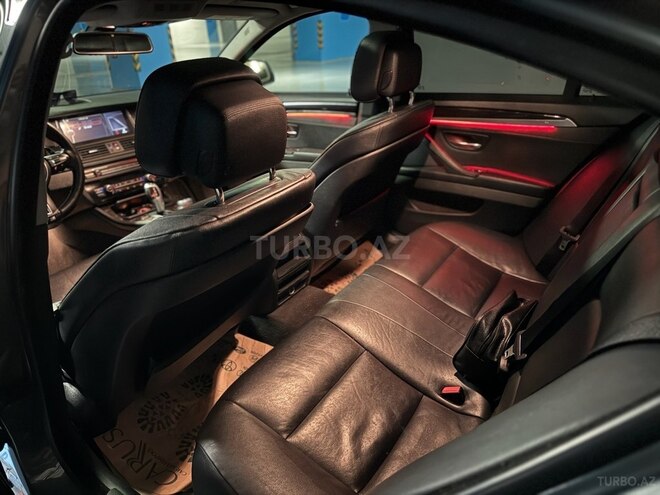 BMW 528 2014, 140,000 km - 2.0 l - Gəncə