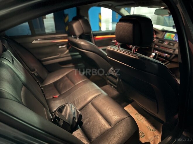 BMW 528 2014, 140,000 km - 2.0 l - Gəncə