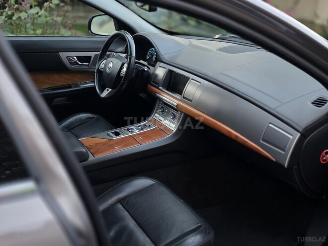 Jaguar XF 2009, 134,000 km - 4.2 l - Bakı