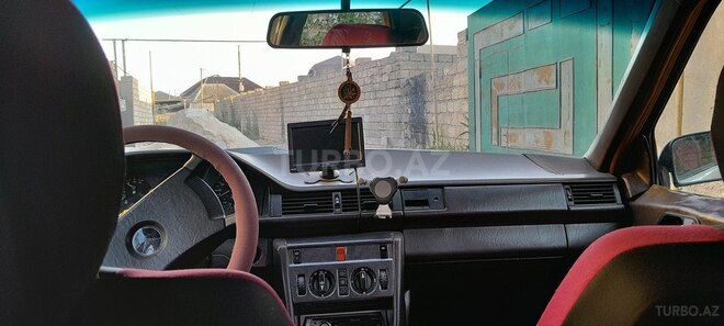 Mercedes E 200 1987, 255,552 km - 2.0 l - Bakı
