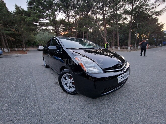 Toyota Prius-11