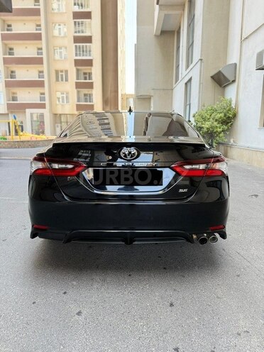Toyota Camry 2021, 180,000 km - 2.5 л - Bakı