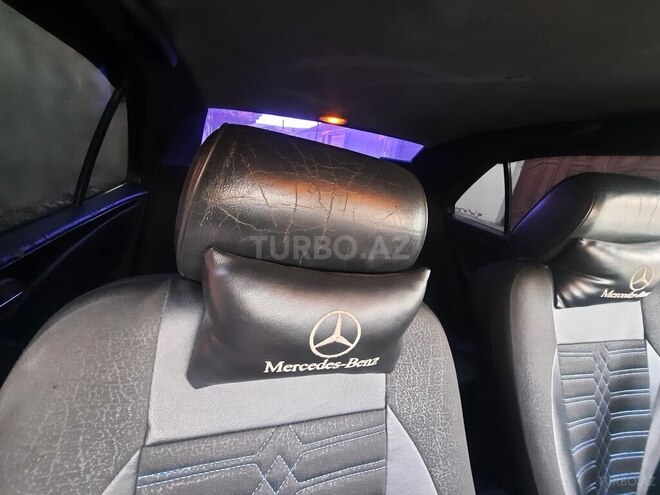 Mercedes E 270 1996, 175,682 km - 2.7 l - Bakı