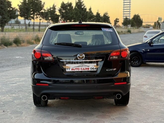 Mazda CX-9-3
