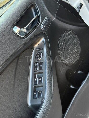 Kia Cerato 2014, 200,000 km - 2.0 l - Bakı