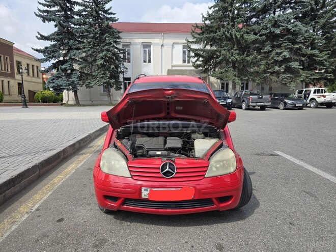 Mercedes Vaneo 2004, 219,000 km - 1.9 л - Qusar