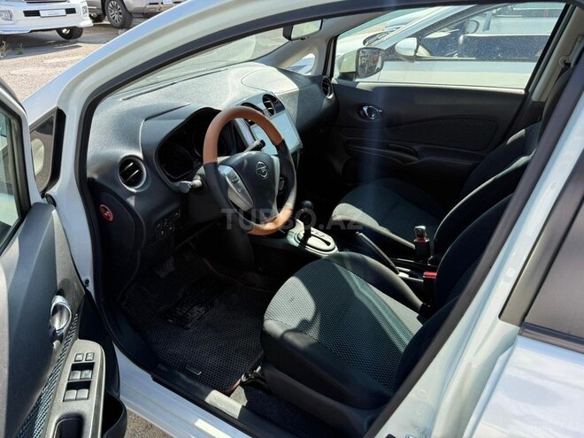 Nissan Note-19