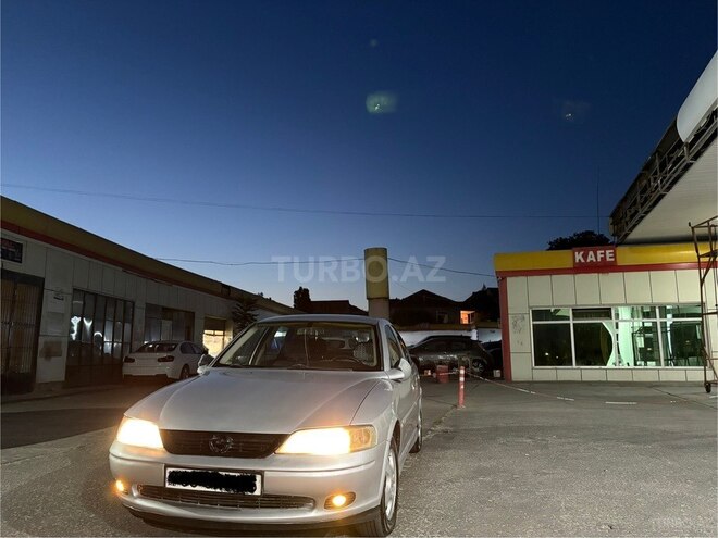Opel Vectra 1999, 275,000 km - 1.8 l - Bakı