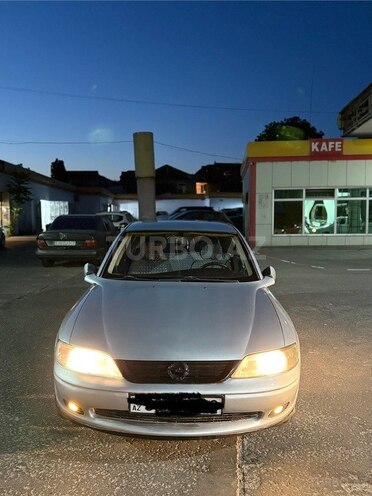 Opel Vectra 1999, 275,000 km - 1.8 l - Bakı
