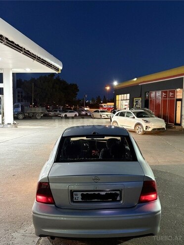 Opel Vectra 1999, 275,000 km - 1.8 l - Bakı