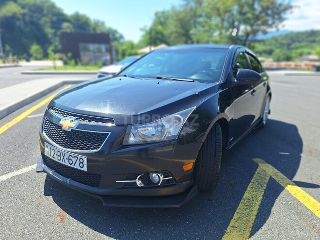 Chevrolet Cruze 2011, 291,000 km - 1.4 l - Zaqatala