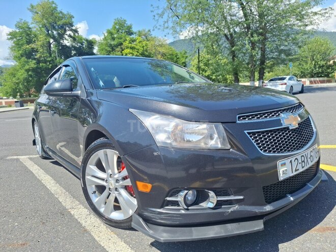 Chevrolet Cruze 2011, 291,000 km - 1.4 l - Zaqatala