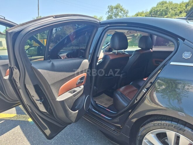 Chevrolet Cruze 2011, 291,000 km - 1.4 l - Zaqatala