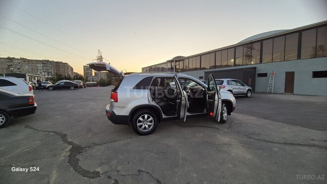 Kia Sorento 2010, 207,351 km - 2.0 l - Bakı