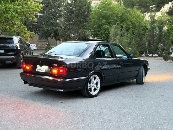 BMW 520 1992, 331,000 km - 2.0 l - Bakı