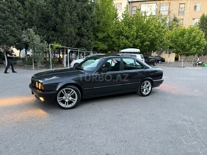 BMW 520 1992, 331,000 km - 2.0 l - Bakı