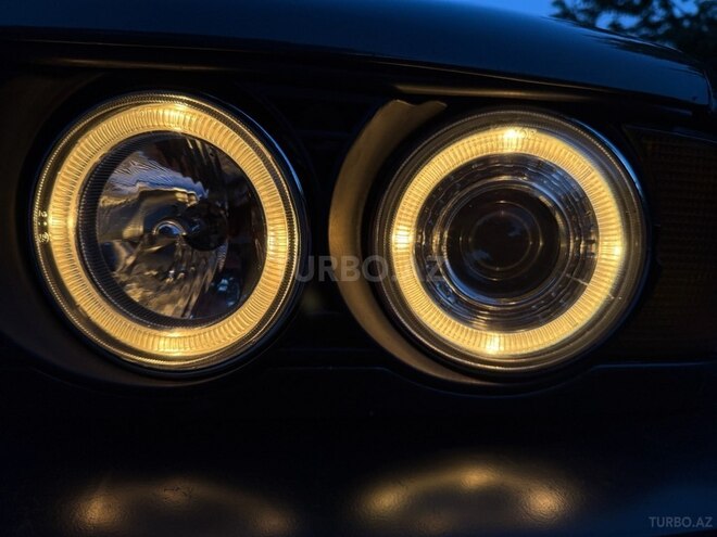 BMW 520 1992, 331,000 km - 2.0 l - Bakı