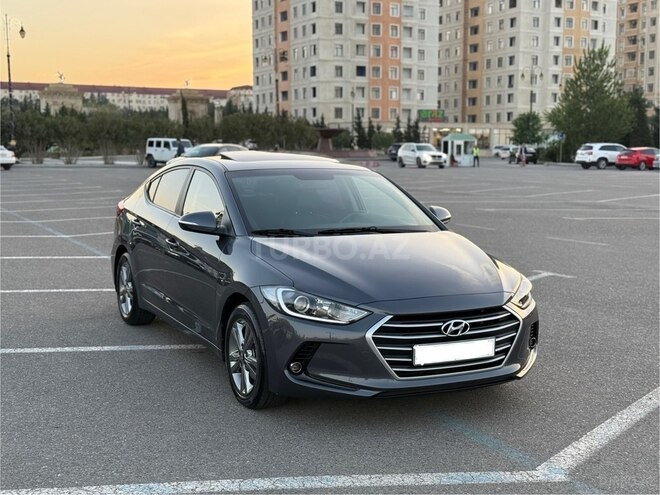 Hyundai Avante 2016, 71,000 km - 1.6 л - Bakı
