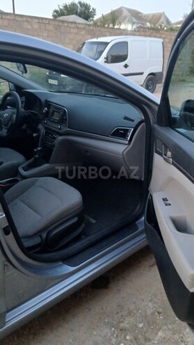 Hyundai Elantra 2016, 135 km - 2.0 l - Bakı