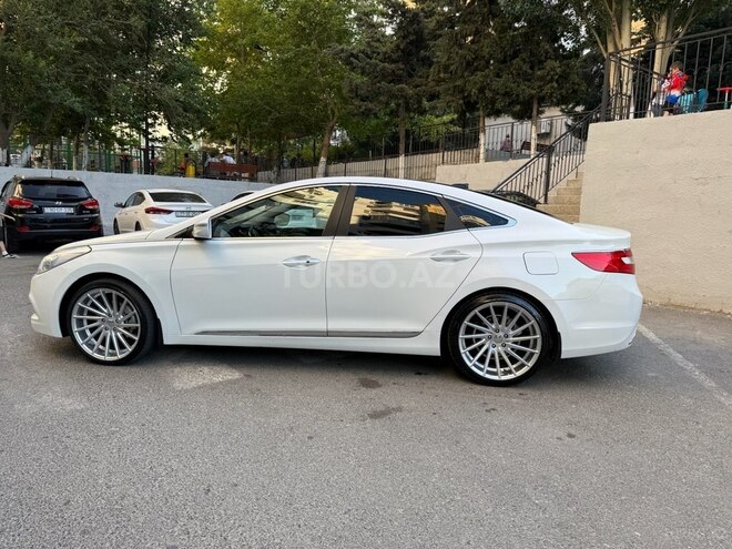 Hyundai Grandeur 2011, 299,000 km - 3.0 l - Bakı